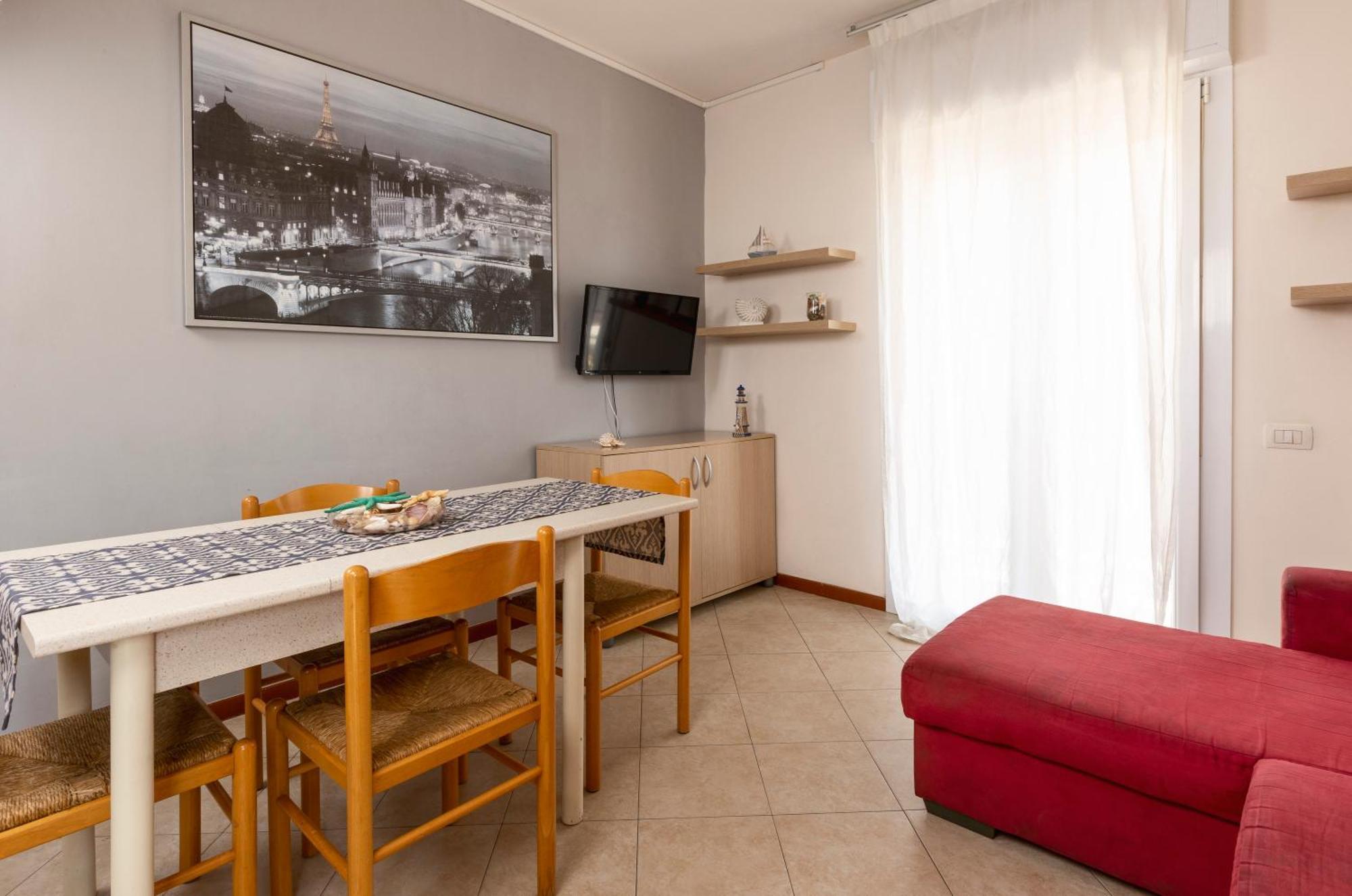 Residence Uno Studio&Suites Римини Экстерьер фото
