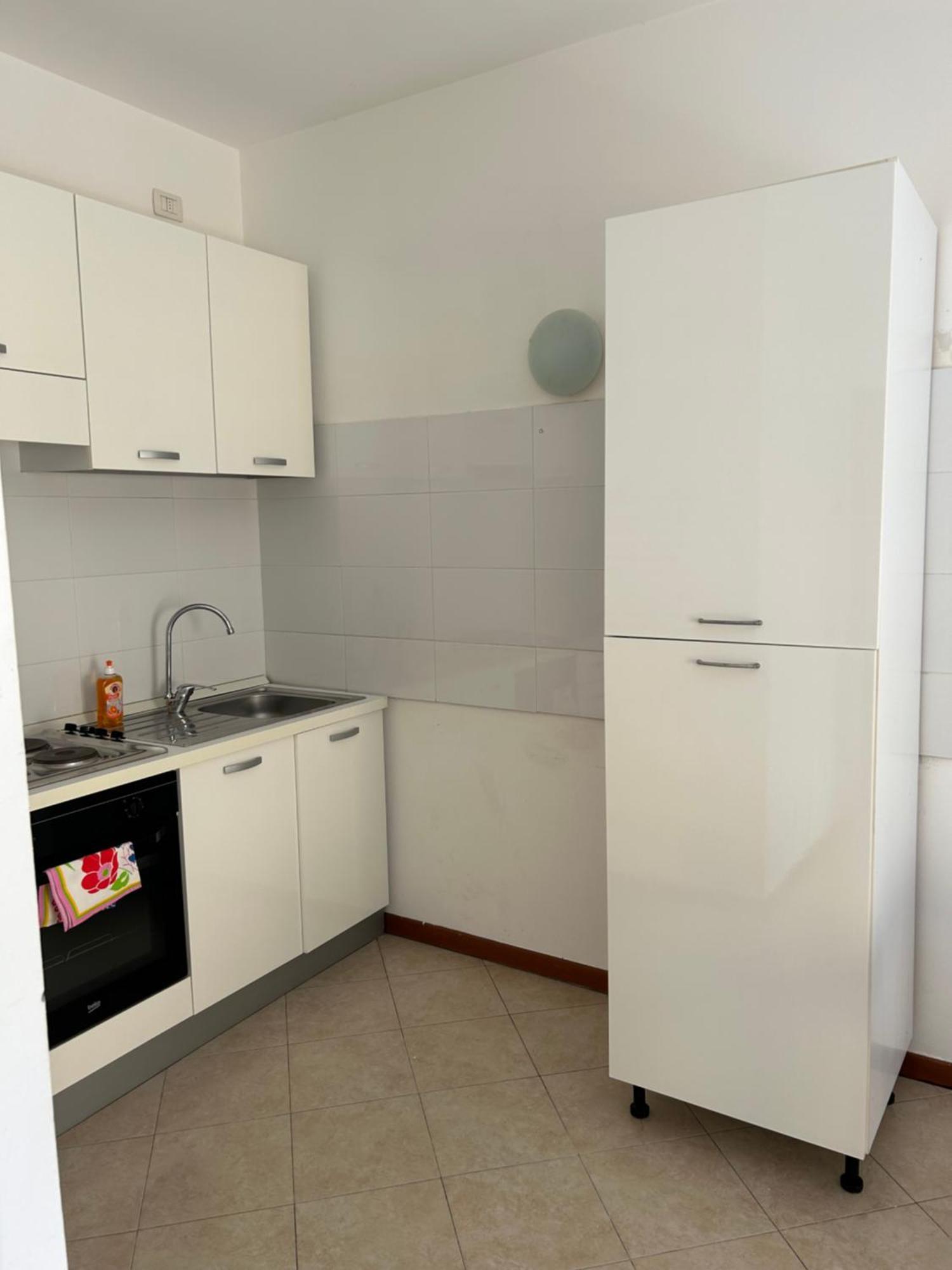 Residence Uno Studio&Suites Римини Экстерьер фото