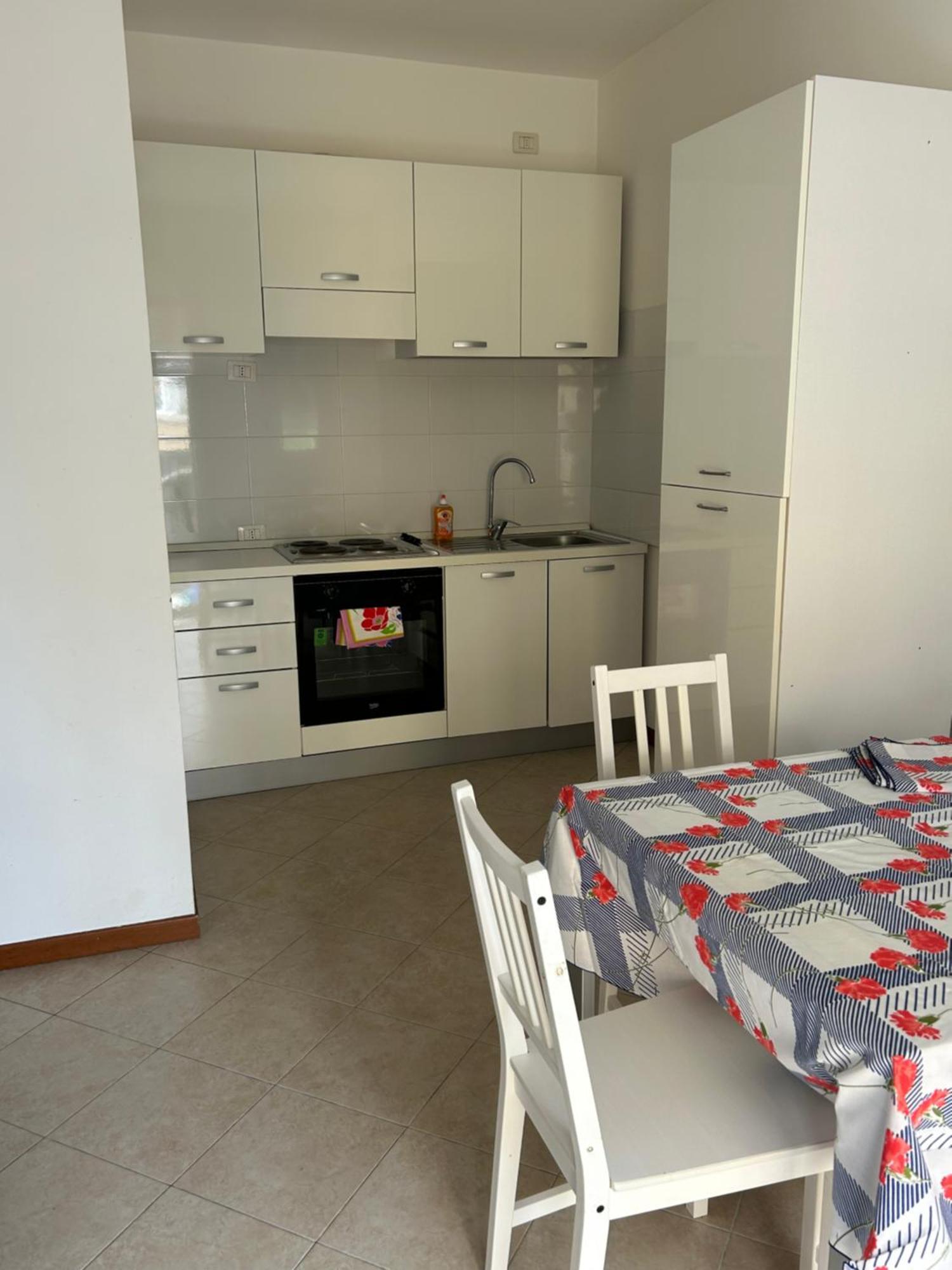 Residence Uno Studio&Suites Римини Экстерьер фото